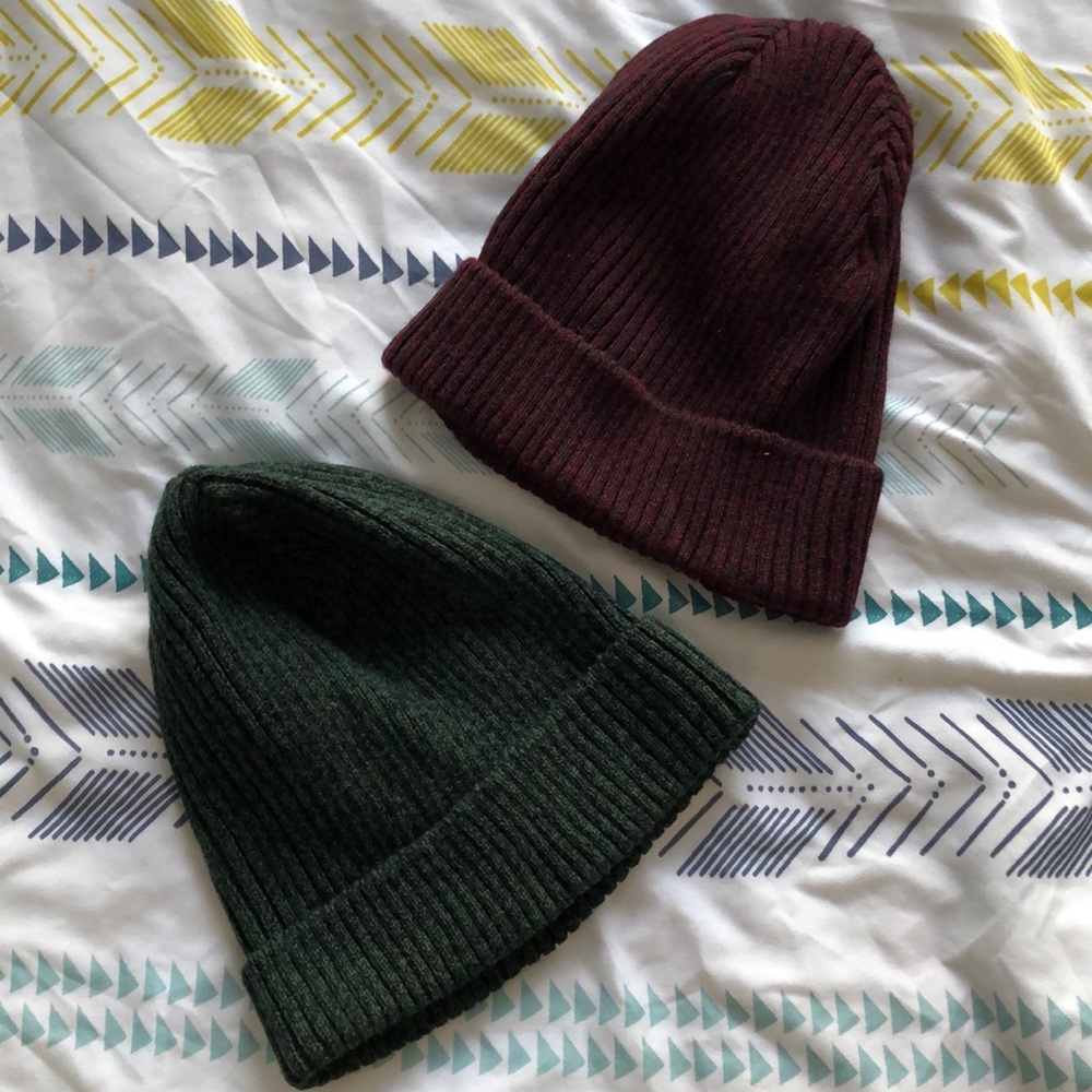 2 FOR 1! Two Forever 21 beanies